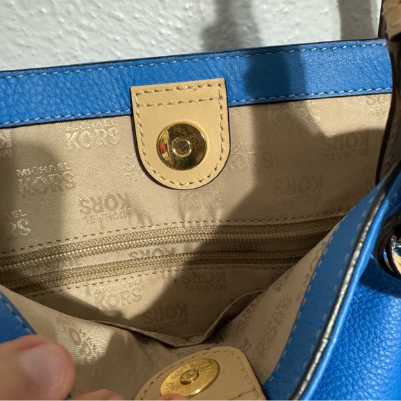 NWOT Michael Kors summer blue Jet Set med leather tote - Picture 8 of 8